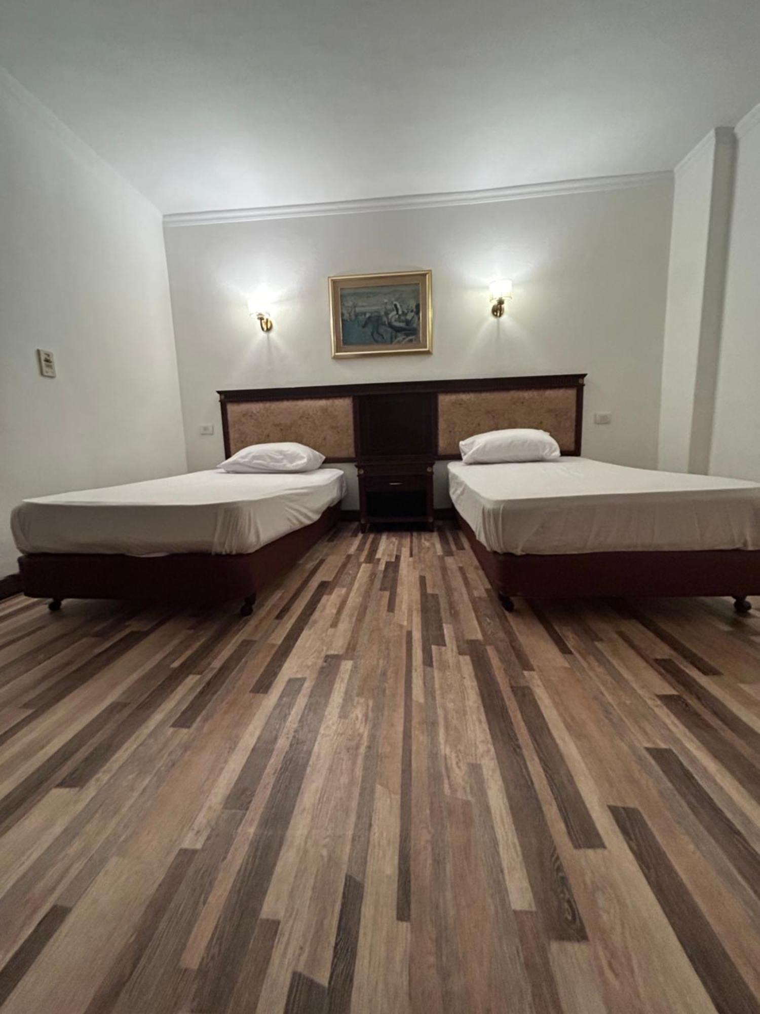 The New Garden Palace Hotel El El Cairo Exterior foto